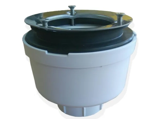 Vertical outlet drain