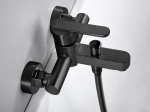 Robinetterie salle de bain complète : colonne de douche, mitigeurs lavabo, bidet et douche. Finitions noir mat, chrome, or brossé. Livraison offerte.