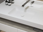 Plan vasque lavabo 60 cm de largeur intégré au angle arrondi, L. 80 à 200 cm x l. 40 à 60 cm, résine minérale ACRYSTONE® SOLID-SURFACE Finition lisse , Livraison Offerte et Rapide.